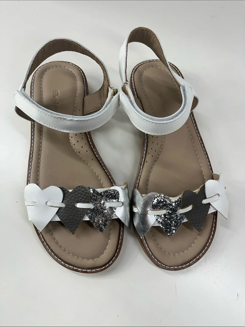 New ELEPHANTITO Caro Cuore Kids Heart Sandals in White/Silver Leather Size 2